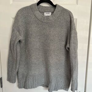 Grey old navy sweater